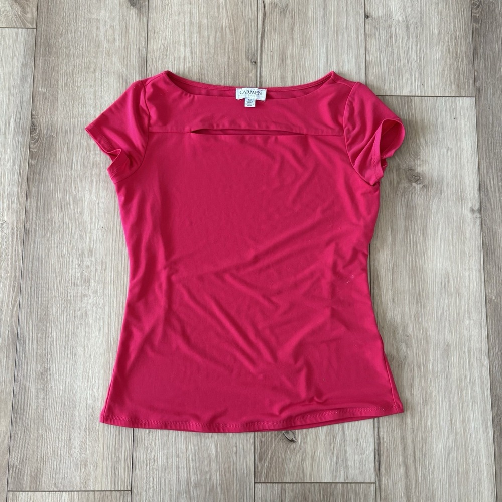 Carmen Marc Valvo Woman Hot Pink Short Sleeve Peep Hole Front‎ Blouse Size Small - Picture 1 of 6
